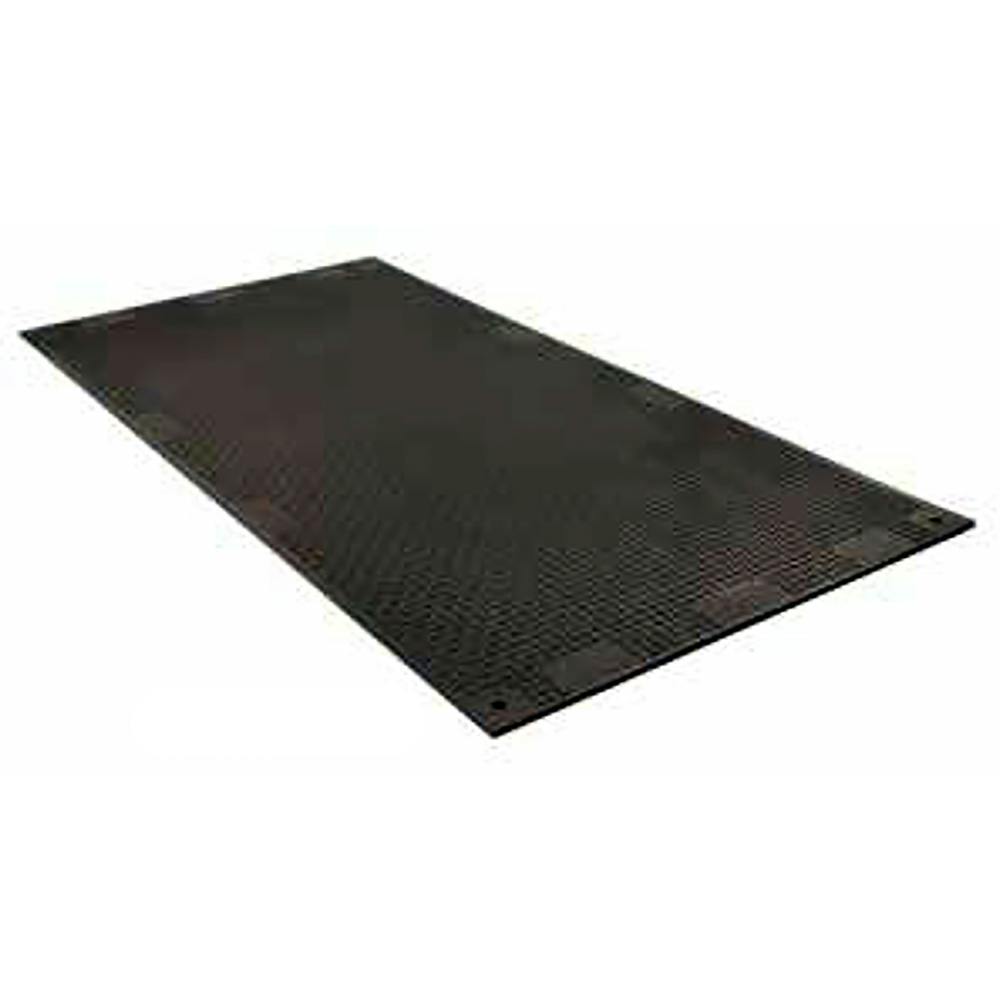 36" x 96" Black Flat Oval/Diamond Cleats Ground Protection VersaMat®