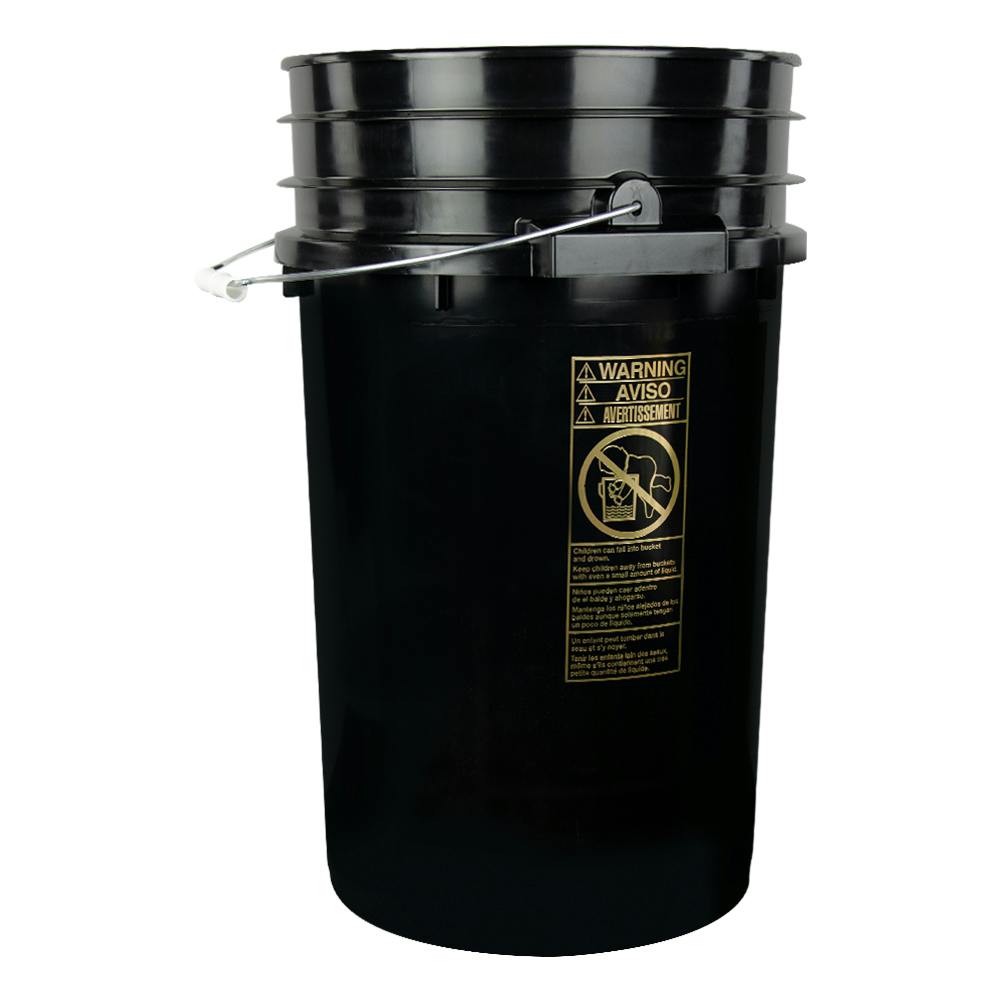 Black 7 Gallon Bucket
