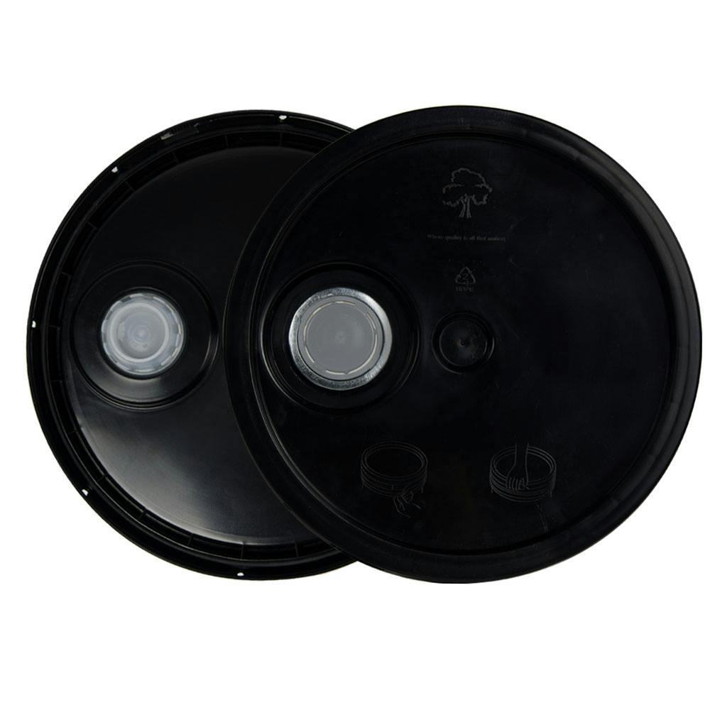 3-1/2 to 5-1/4 Gallon Black HDPE Economy Round Bucket Lid with Pour Spout